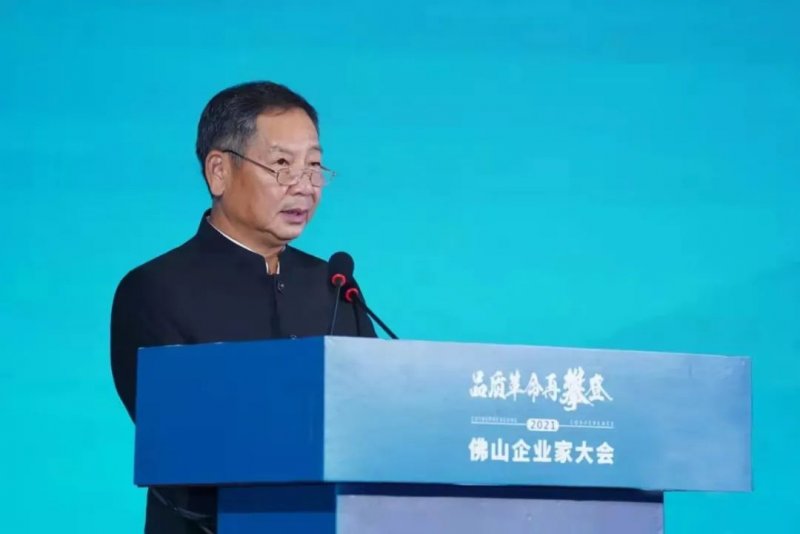 又是行業(yè)第一！新明珠集團(tuán)入圍“2021年佛山企業(yè)100強(qiáng)、佛山制造業(yè)100強(qiáng)”雙榜單_1