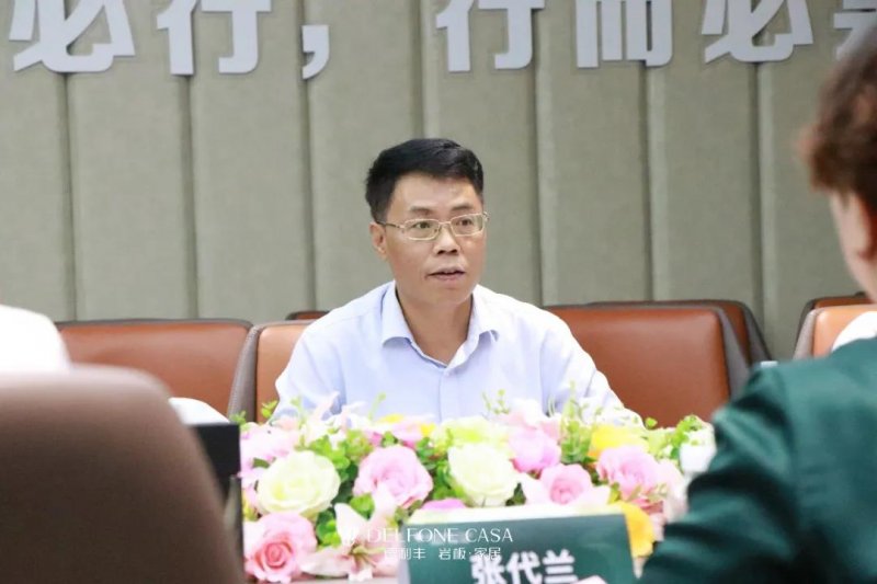 德利豐巖板3mm超薄高強(qiáng)家居飾面達(dá)到國(guó)際水平_3