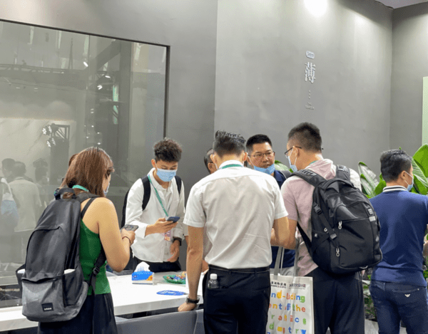 新巖素智能家居&英良集團(tuán)達(dá)成戰(zhàn)略合作！_1