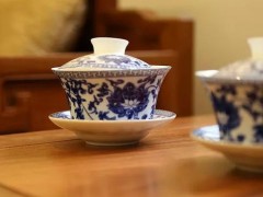 你知道陶器和瓷器的區(qū)別么？