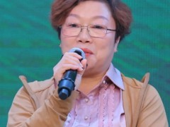 金牌企業(yè)制造副總裁 張代蘭：企業(yè)要生存，必須走光伏發(fā)電