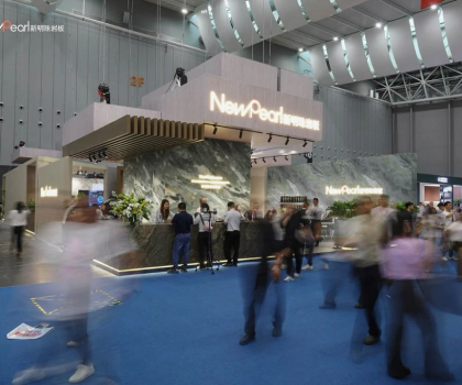 新明珠巖板×2025潭洲展完美收官：七大亮點解碼「石光之隙」材料美學(xué)與時空敘事