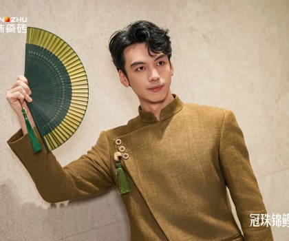 冠珠明星屋主劉迦親臨直播間高贊「東方人居范式」美學(xué)，為大美筑家做搭配推薦