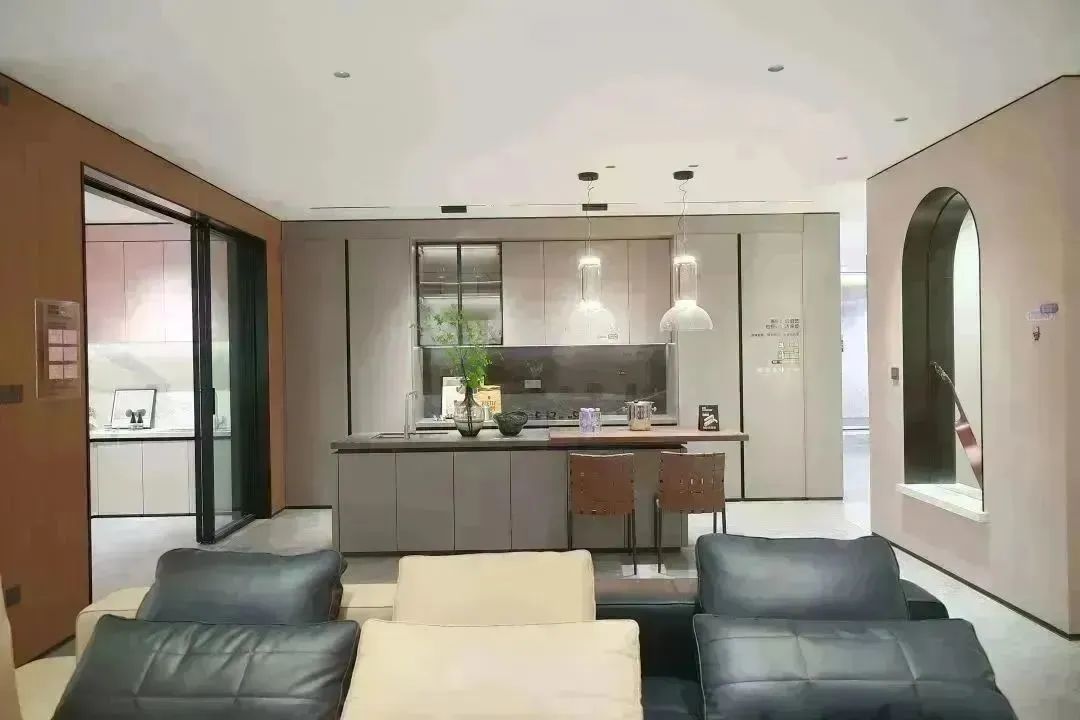 1687847136455499.jpg 24.jpg