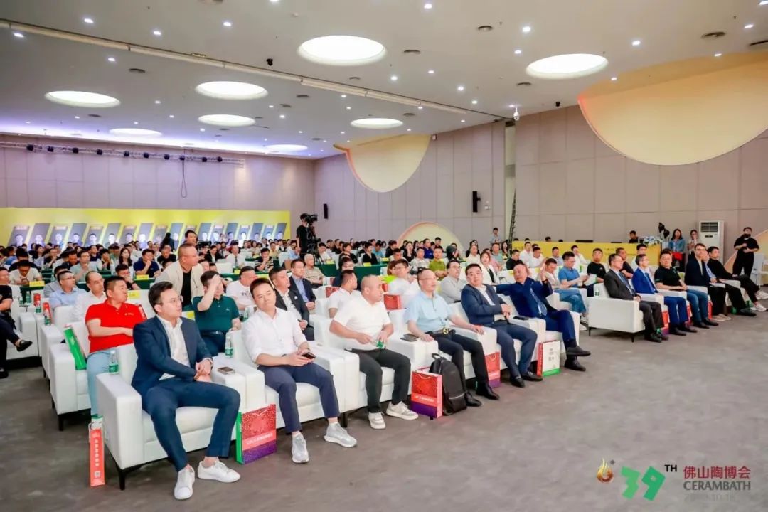 1698119180264601.jpg 640.jpg