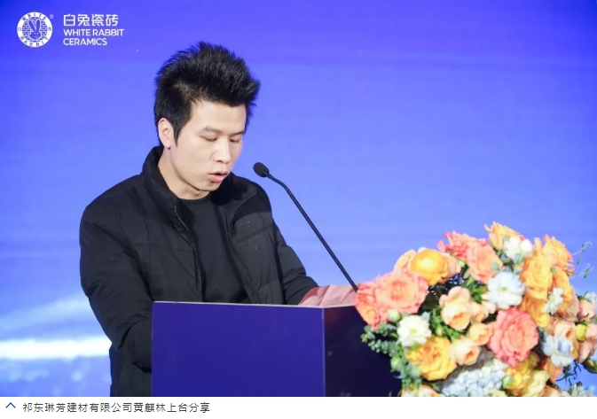 1742368427808979.png image.png