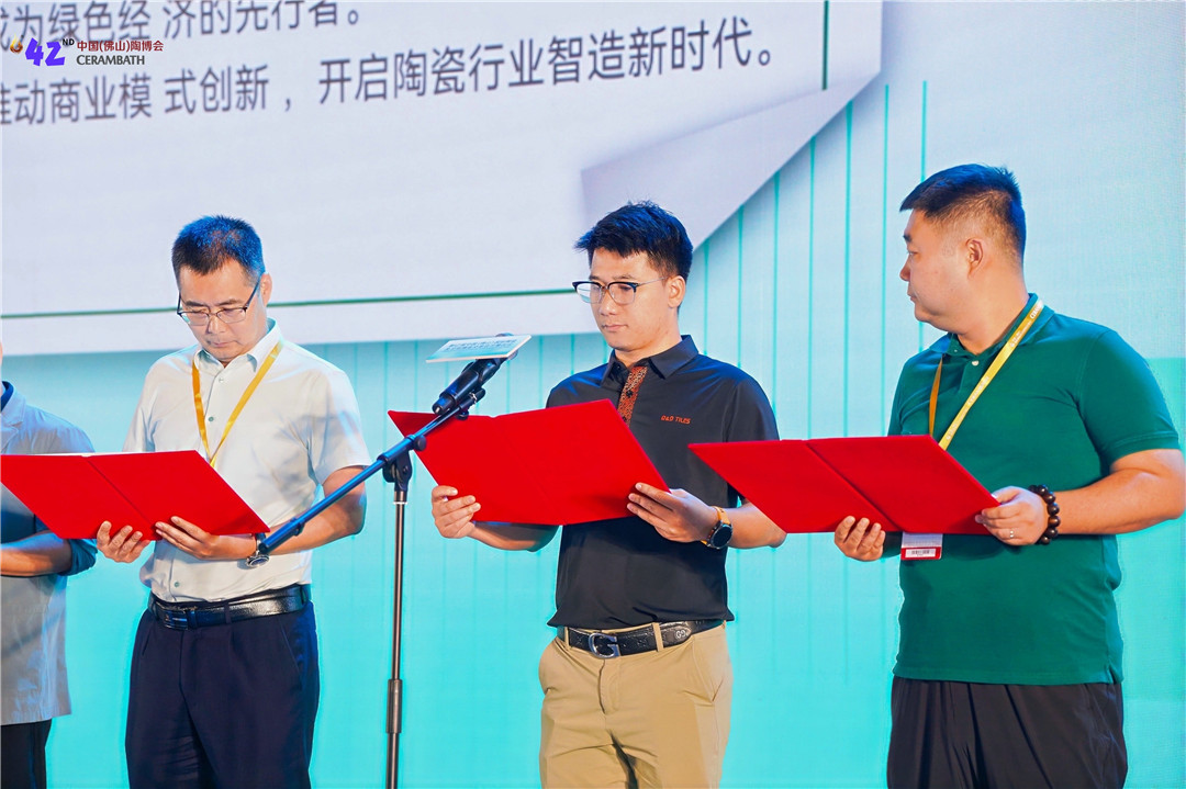 1745286829595544.jpg 03.jpg