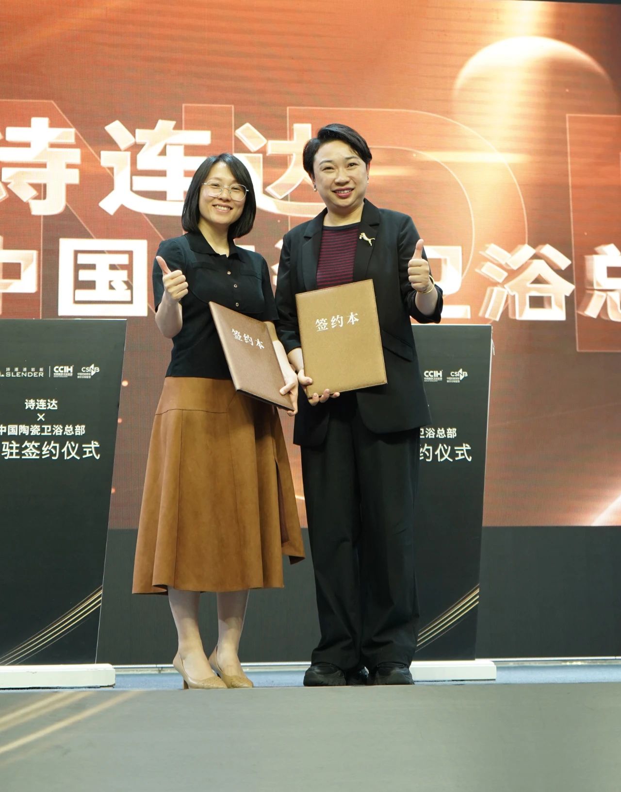 1756387978651689.jpg 18cd68cb44d97fc51c67d715ca762815.jpg